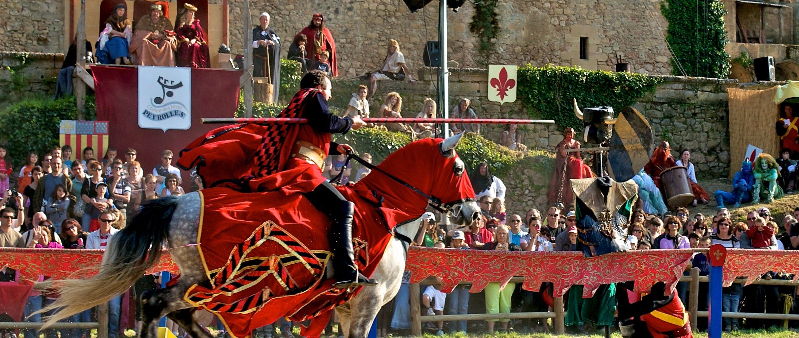 有骑士情结的你不可错过的中世纪比武大会！