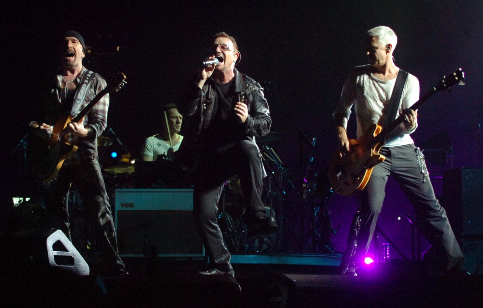 U2纪念《约书亚之树》专辑30周年演唱会
