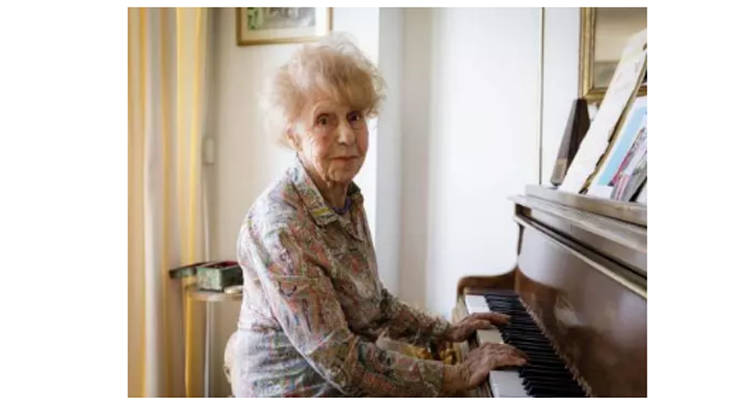 巴黎老奶奶103岁出新专辑，你还有什么理由放弃自己？