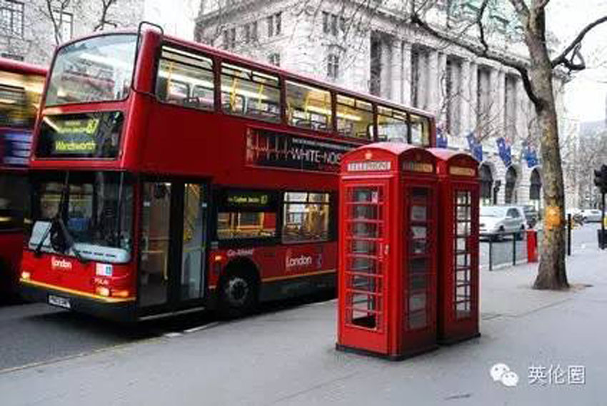 在伦敦坐公交车，这是一项技术活儿 
