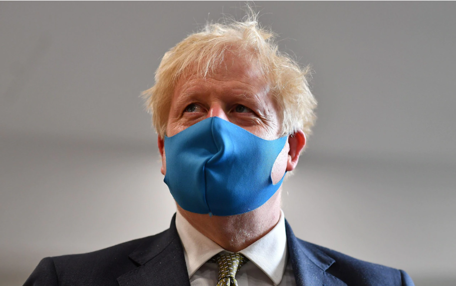 英国首相下令马上戴口罩，英国人拒绝：我怕被认作小偷...