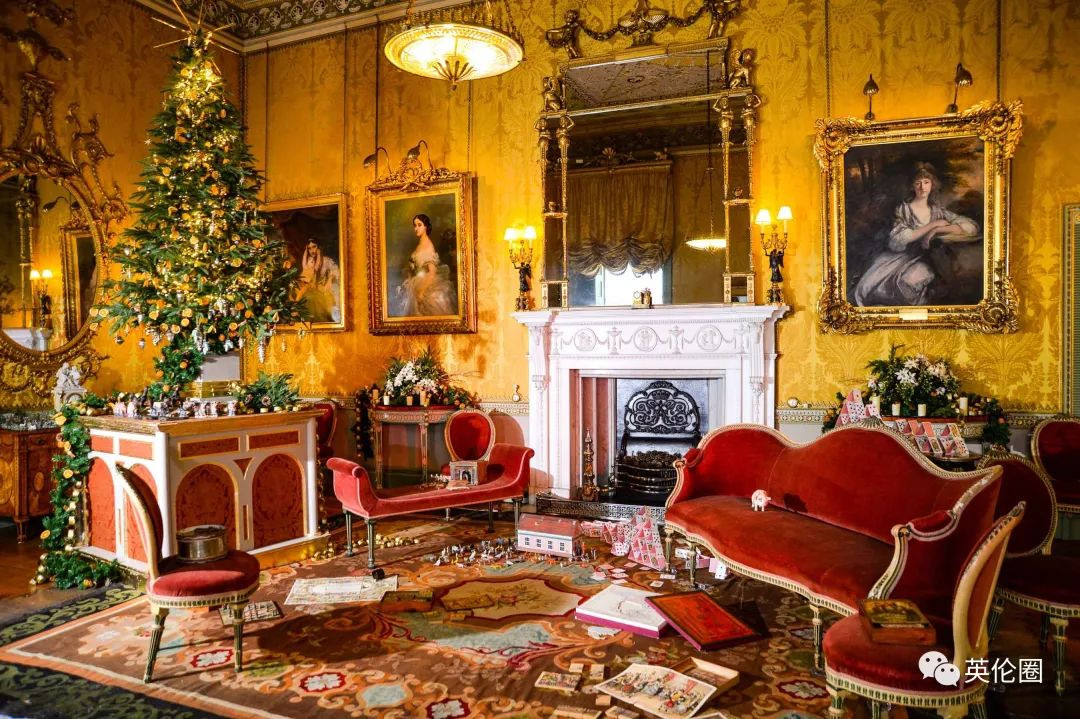 《唐顿庄园》取景地、英国圣诞季值得打卡的浪漫庄园来啦！金碧辉煌如梦如幻...