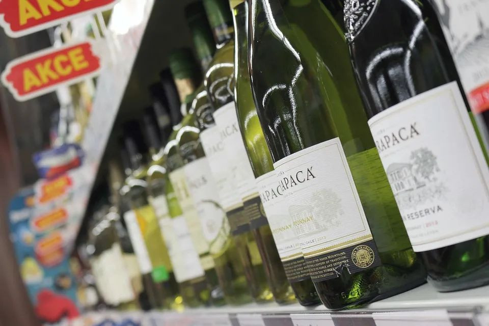 在法国超市如何挑选葡萄酒？专业人士给出的8个小技巧，快记下！