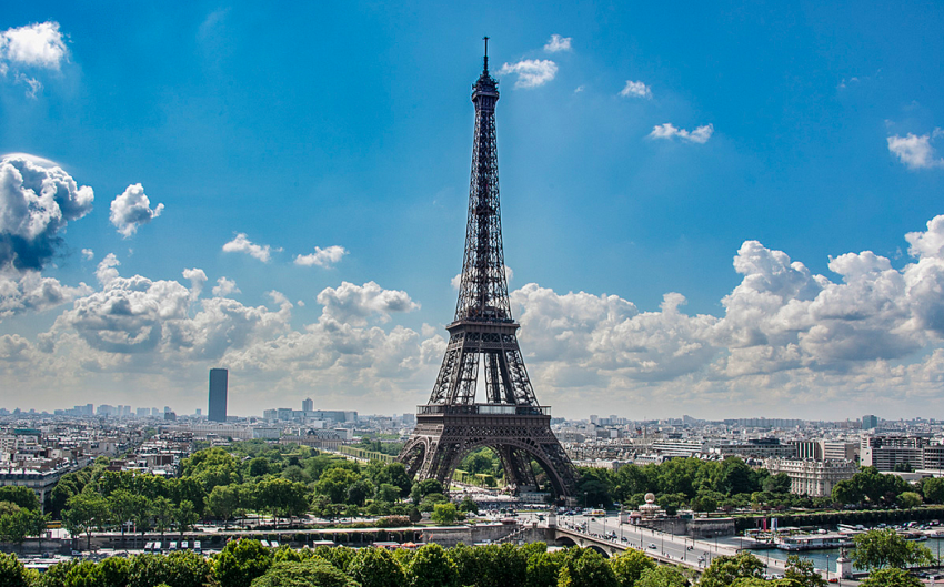 拿什么拯救你，巴黎埃菲尔铁塔？是时候了解一下铁塔的“阴暗面”了…