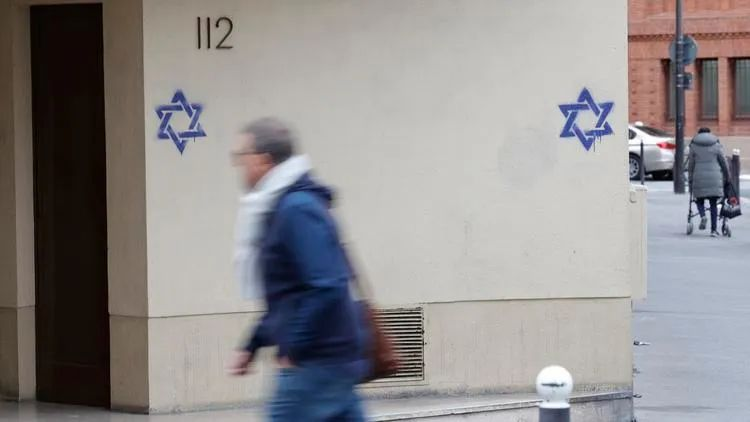 法国将举行反排犹大游行，但极左极右已吵翻！马克龙警告：挺犹太人≠反穆斯林